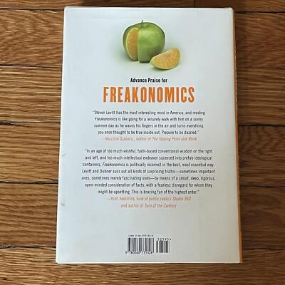 Freakonomics: A Rogue Economist Explores the Hidden Side of Everything